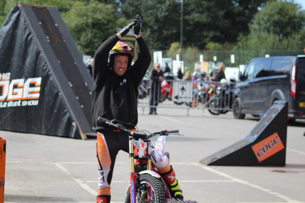 Gallery | On The Edge Motorcycle Stunt Show